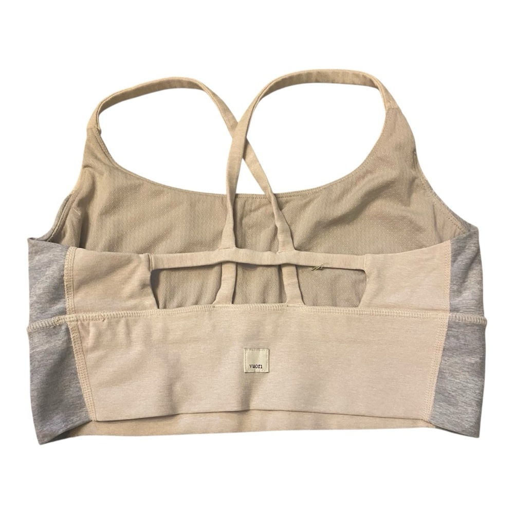 Vuori Aspire Elevation Bra Tank Dune Heather Women’s Size M Workout Shorts - Picture 3 of 5